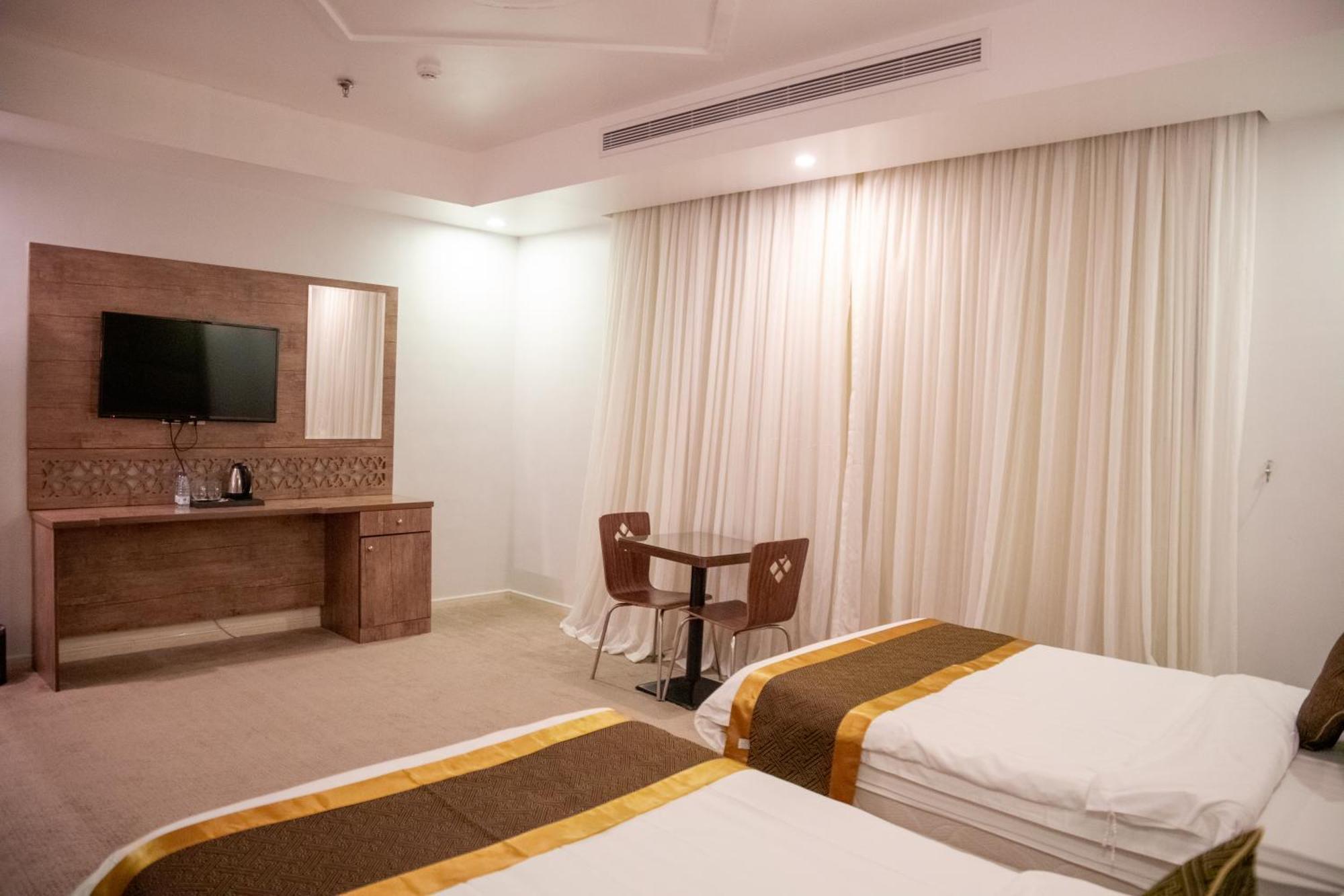 Areen Al Basateen Hotel Джедда Экстерьер фото